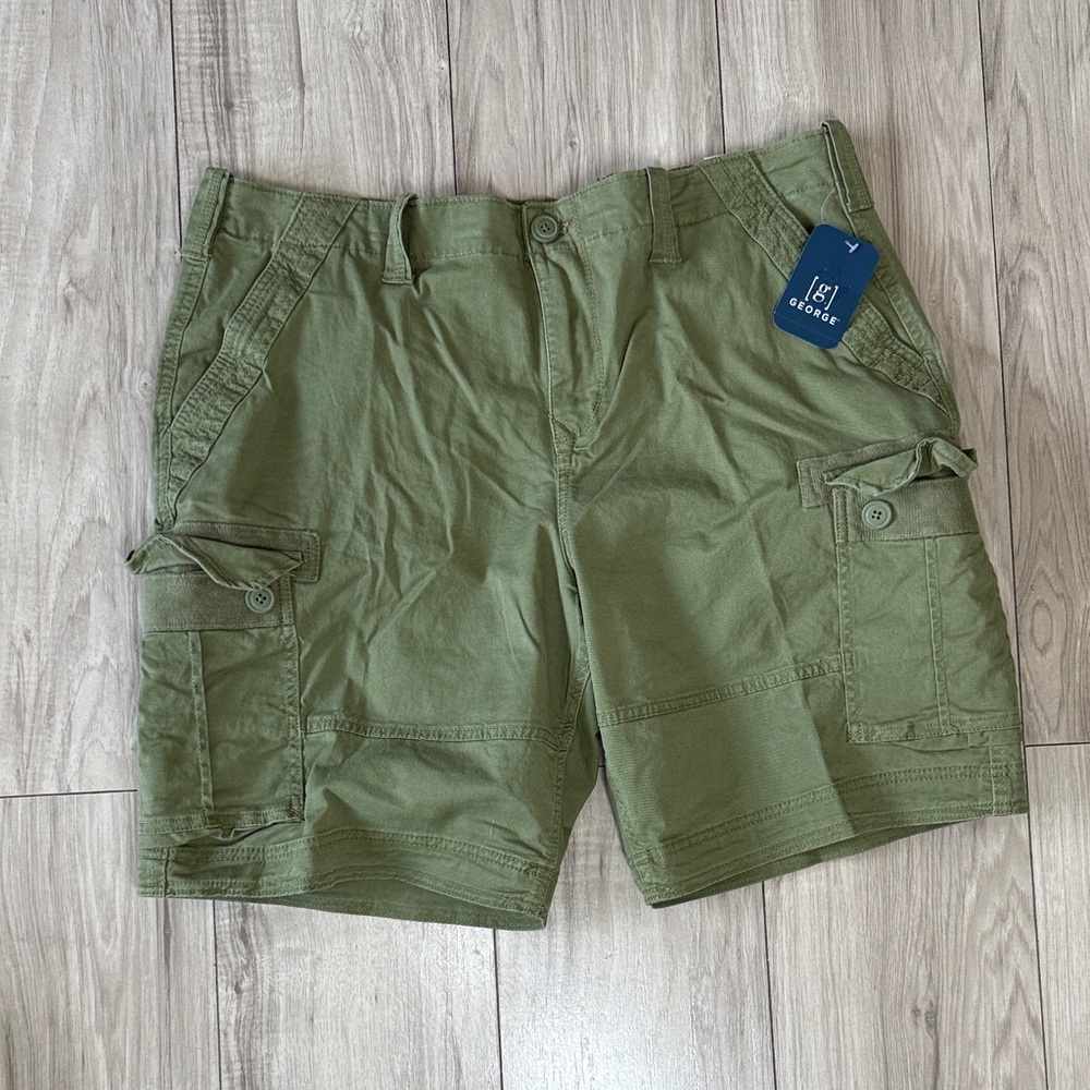 George Men Olive Cargo Shorts